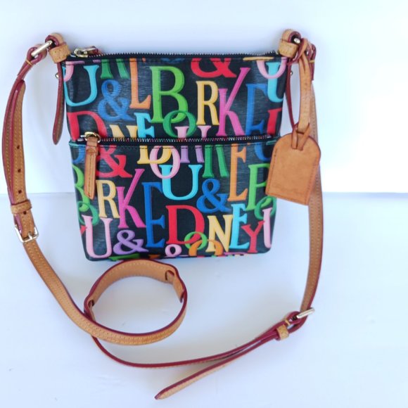 Dooney & Bourke Handbags - Vintage Dooney & Bourke Pebble Leather Crossbody